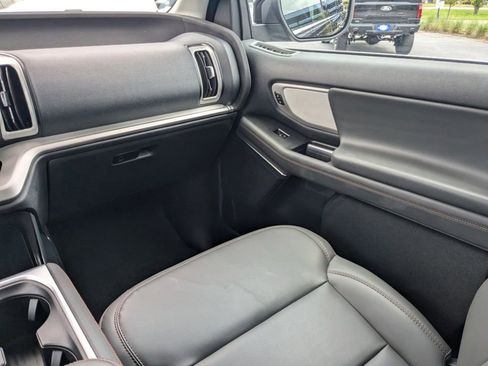 New 2025 Ford Expedition Max Active image 21