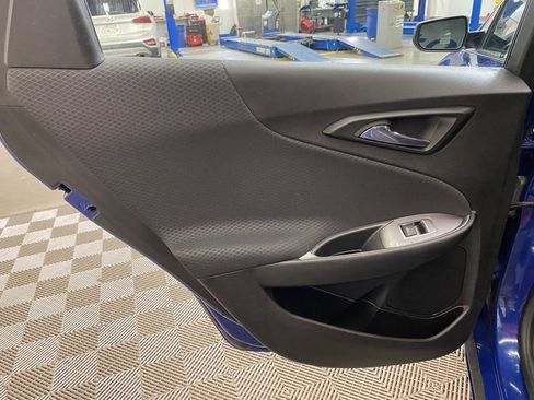 Used 2023 Chevrolet Malibu LT image 21