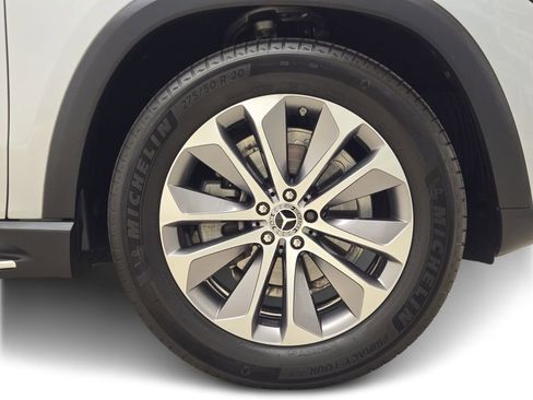 Used 2022 Mercedes-Benz GLE 350 4MATIC w/ Premium Package image 7