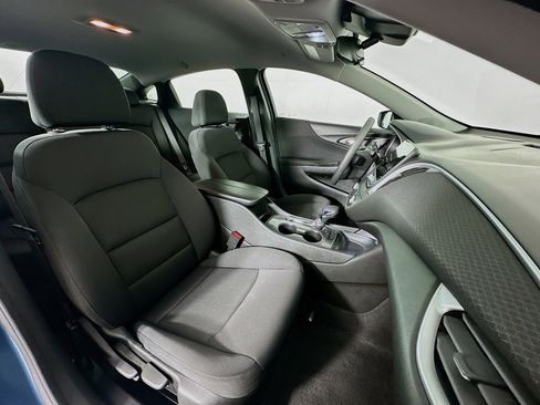 Used 2024 Chevrolet Malibu LT image 30
