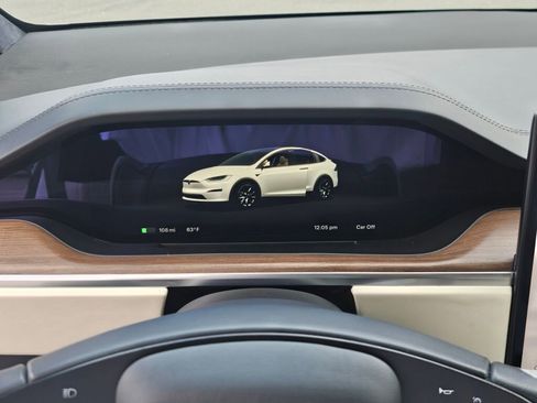 Used 2022 Tesla Model X AWD/4WD image 28