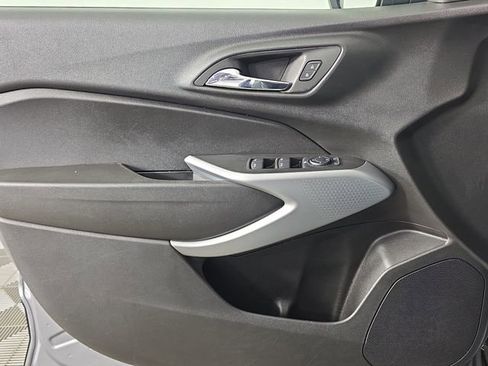 Used 2024 Chevrolet Trax RS w/ Driver Confidence Package image 33