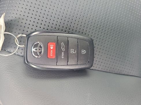 Certified 2025 Toyota 4Runner Limited image 40