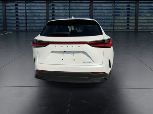 Certified 2024 Lexus NX 250 FWD image 7