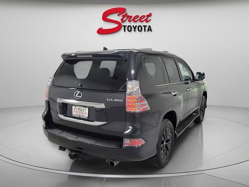 Used 2023 Lexus GX 460 Premium image 4
