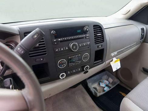 Used 2013 Chevrolet Silverado 1500 LT RWD image 21