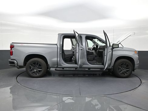 Used 2025 Chevrolet Silverado 1500 RST w/ LPO, Dark Essentials Package AWD/4WD image 29