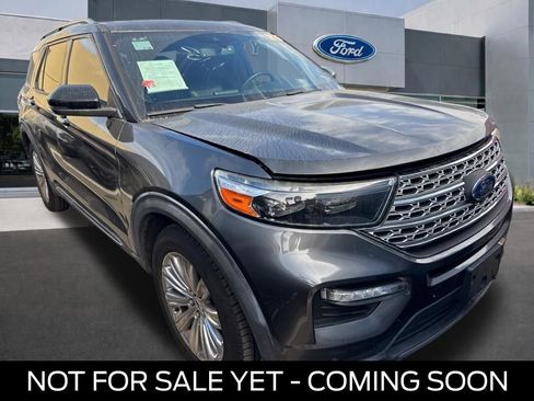 Used 2020 Ford Explorer Limited image 1