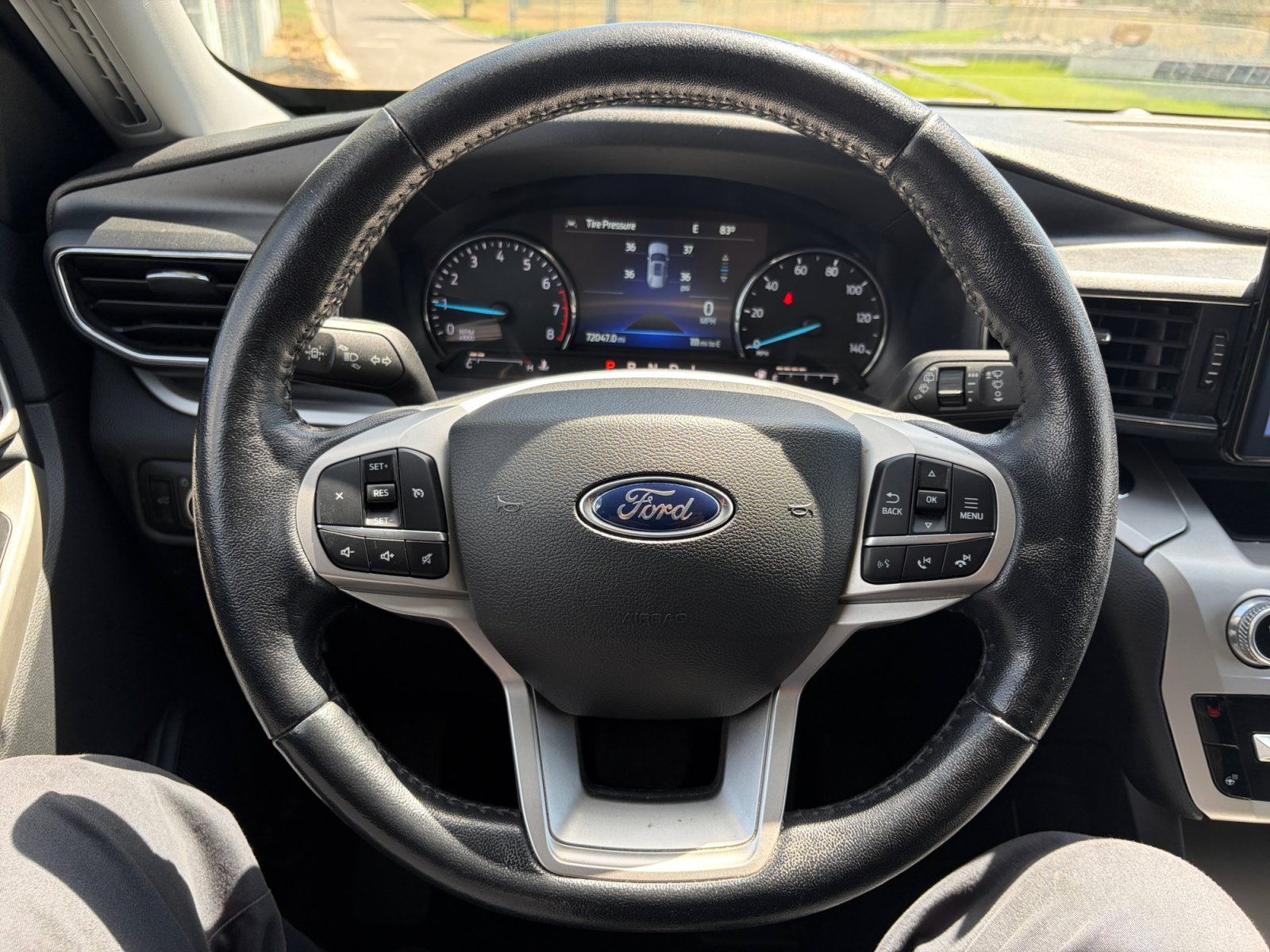 Used 2022 Ford Explorer XLT w/ Equipment Group 202A AWD/4WD image 20