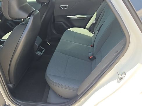 New 2026 Kia K4 FWD image 16