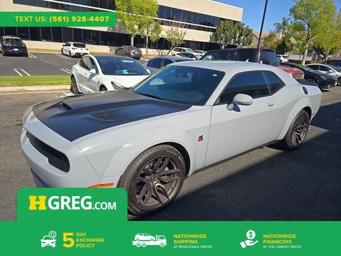 Used 2020 Dodge Challenger R/T Scat Pack RWD image 1