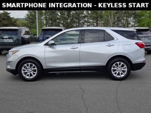 Used 2019 Chevrolet Equinox LT FWD image 4