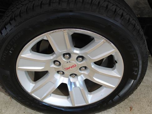 Used 2017 GMC Sierra 1500 SLE w/ Texas SLE Value Package image 28