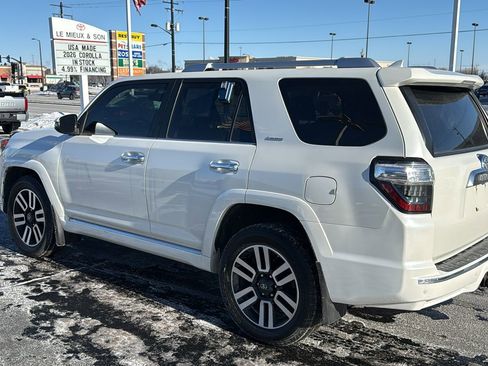 Used 2015 Toyota 4Runner Limited image 5