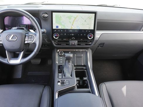 Certified 2024 Lexus GX 550 image 29