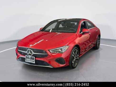 Used 2025 Mercedes-Benz CLA 250 4MATIC image 1