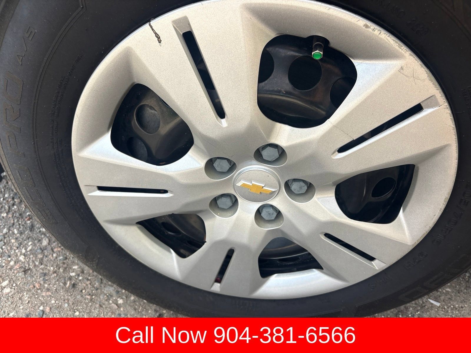 Used 2018 Chevrolet Trax LS w/ LPO, Cargo Package FWD image 11