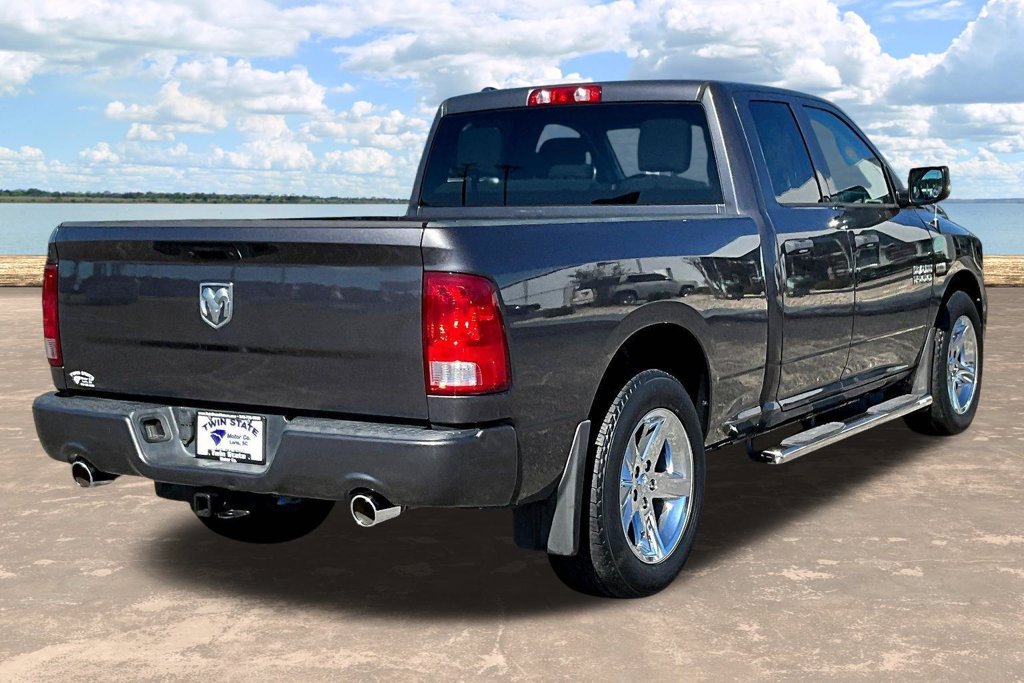 Used 2017 RAM 1500 Express RWD image 8