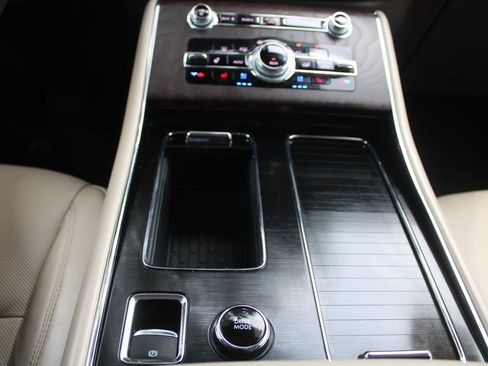 Used 2021 Lincoln Aviator Reserve w/ Equipment Group 201A AWD/4WD image 44
