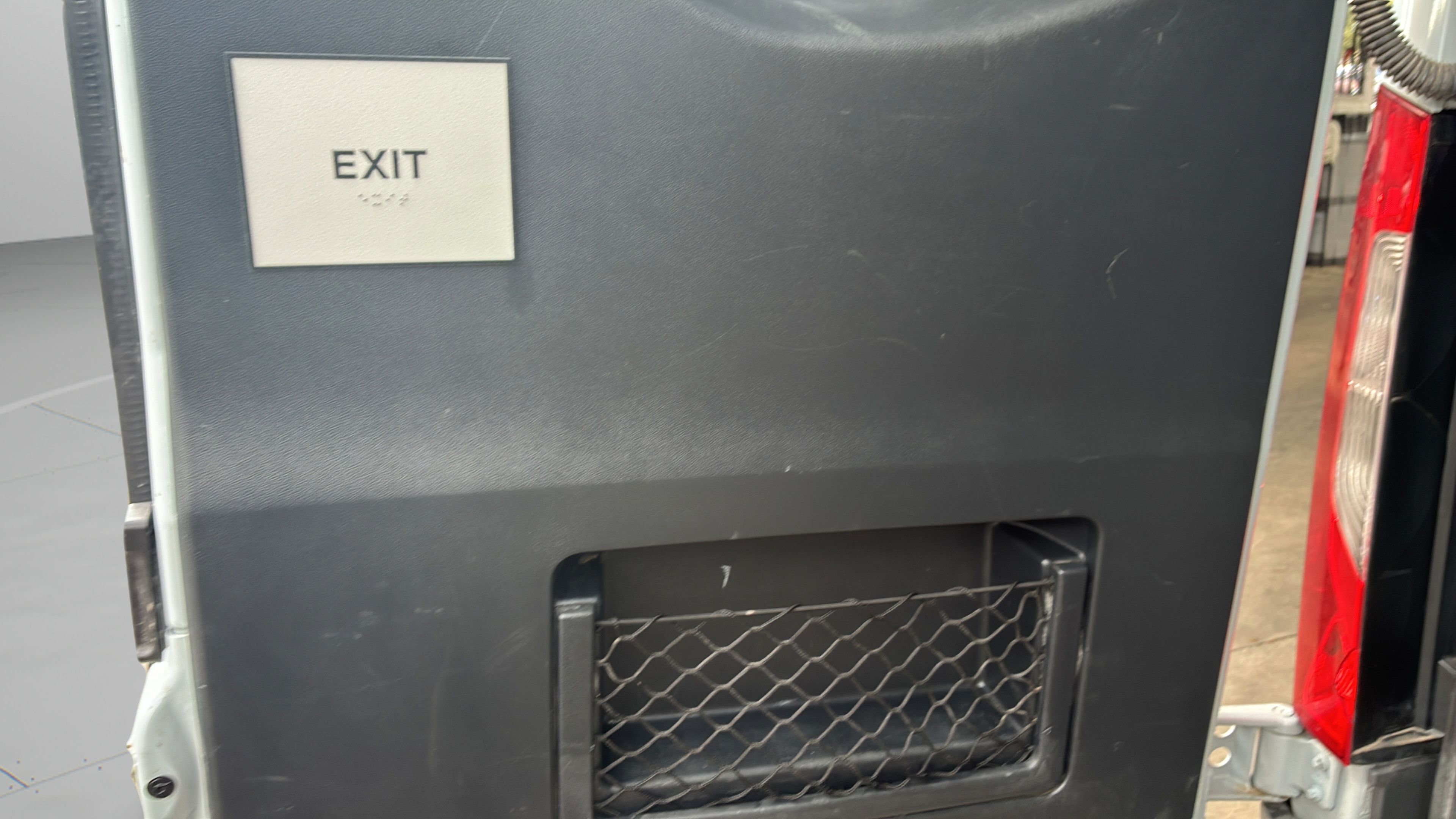 Used 2023 Mercedes-Benz Sprinter 2500 image 22