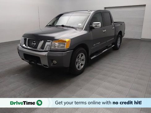 Used 2014 Nissan Titan SV RWD image 1