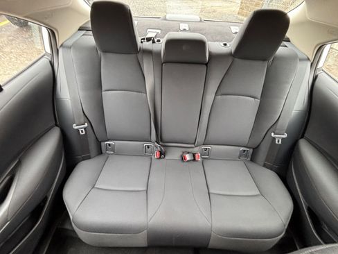 Used 2025 Toyota Corolla LE image 37