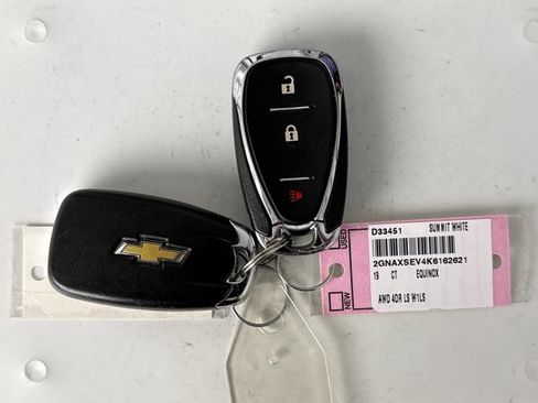 Used 2019 Chevrolet Equinox LS AWD/4WD image 10