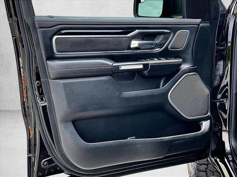 Used 2021 RAM 1500 Laramie AWD/4WD image 17