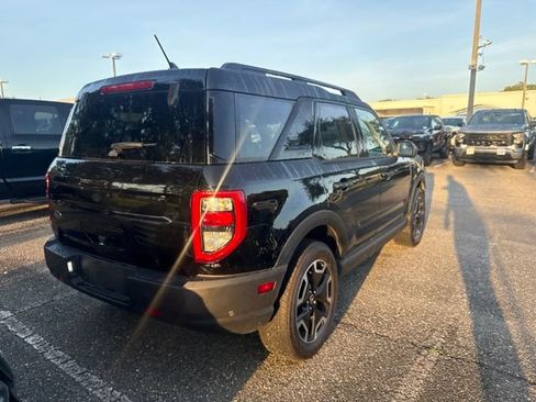 Used 2021 Ford Bronco Sport Outer Banks w/ Outer Banks Package (96D) AWD/4WD image 2