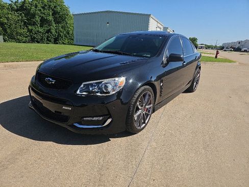 Used 2017 Chevrolet SS RWD image 1