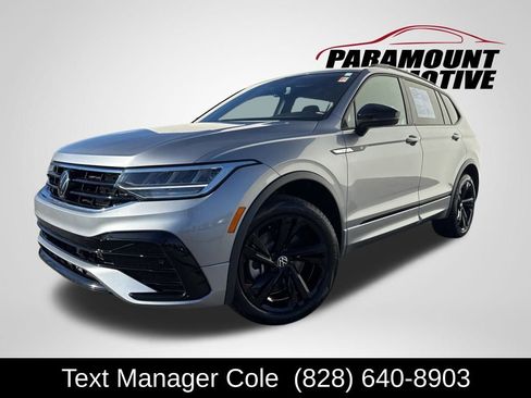 Certified 2024 Volkswagen Tiguan SE R-Line image 1