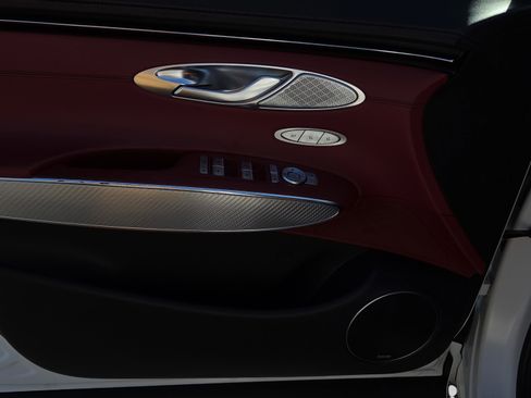 Used 2023 Genesis GV70 2.5T w/ Sport Prestige Package image 19