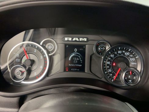 Used 2024 RAM 2500 Big Horn w/ Off Road Package image 17