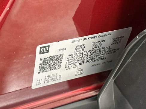 Certified 2025 Chevrolet Trax RS w/ Driver Confidence Package FWD image 32