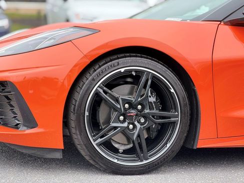 Used 2025 Chevrolet Corvette Stingray Preferred Conv w/ Stealth Interior Trim Package RWD image 5
