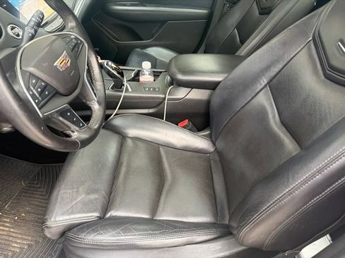 Used 2017 Cadillac XT5 Luxury w/ Driver Awareness Package AWD/4WD image 12