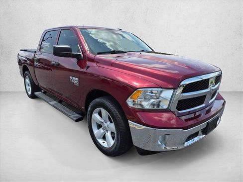Used 2022 RAM 1500 Tradesman w/ Tradesman SXT Package RWD image 3