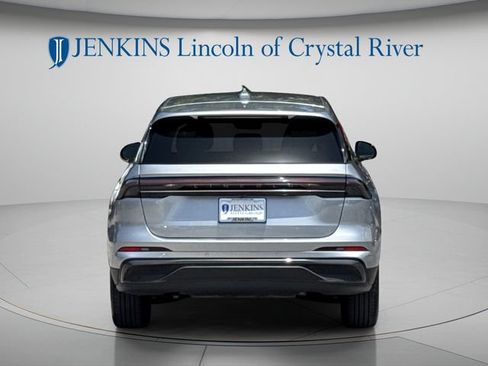 Certified 2024 Lincoln Nautilus Premier w/ Jet Appearance Package AWD/4WD image 9