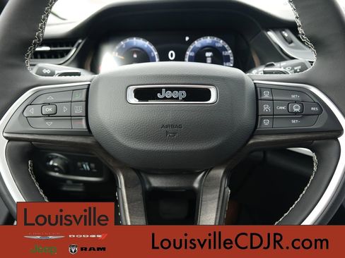 New 2026 Jeep Grand Cherokee L Limited AWD/4WD image 15