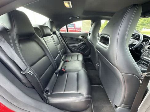 Used 2019 Mercedes-Benz CLA 250 4MATIC image 22