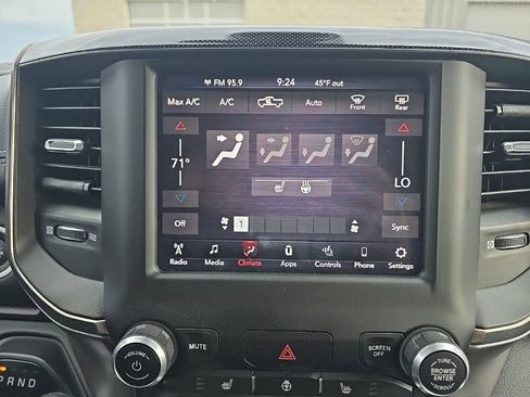 Used 2019 RAM 1500 Sport w/ Level 2 Equipment Group AWD/4WD image 21