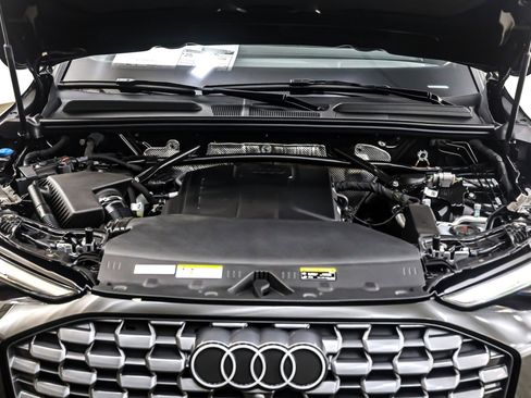New 2025 Audi Q5 Premium image 11