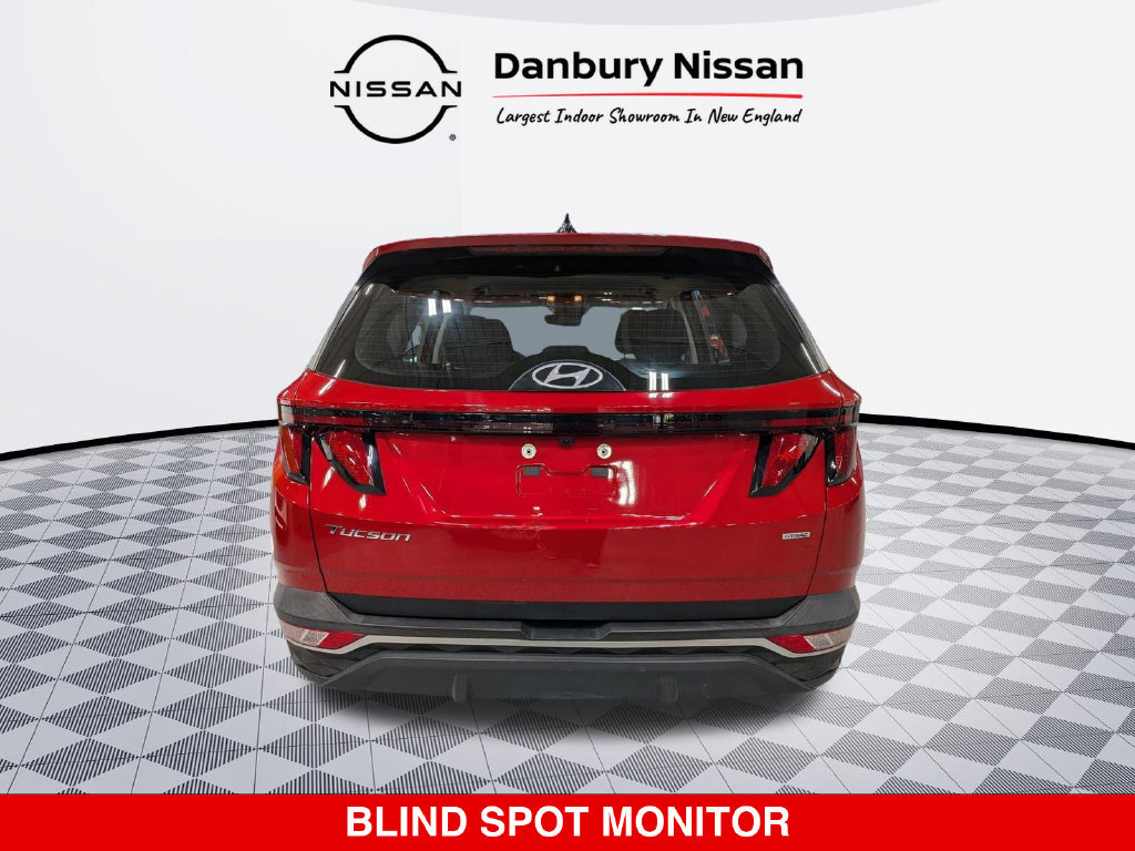 Used 2023 Hyundai Tucson SE AWD/4WD image 4
