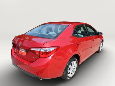 Used 2015 Toyota Corolla LE FWD image 8