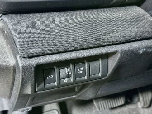 Used 2021 Subaru Outback Premium AWD/4WD image 10