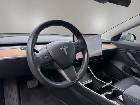 Used 2018 Tesla Model 3 Long Range AWD/4WD image 11