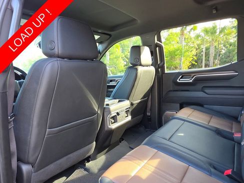 Used 2024 Chevrolet Silverado 1500 High Country w/ Technology Package RWD image 22