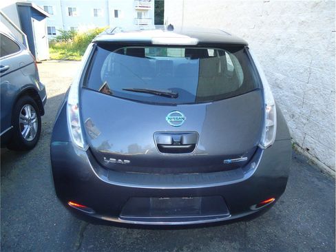 Used 2013 Nissan Leaf S w/ Charger Pkg FWD image 7