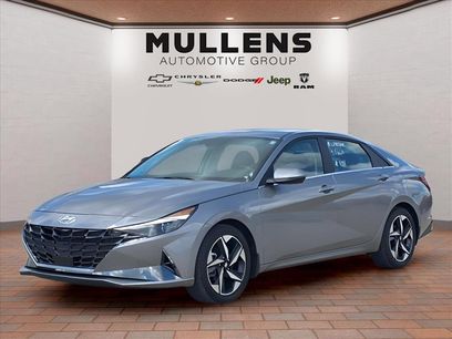 Used 2023 Hyundai Elantra Limited