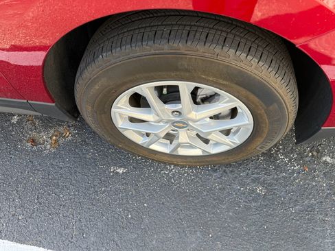 Used 2022 Chevrolet Equinox LT image 10